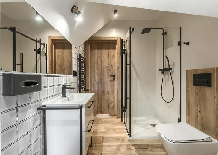 בית אירוח Szlakami 5 Dolin - Obok Doliny Strazyskiej - Sauna I Parking Gratis! זקופאנה